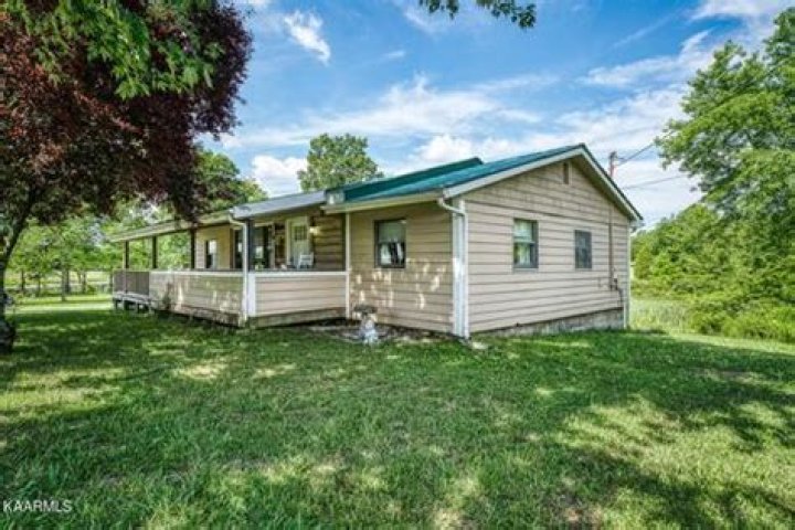 136 Limerick Dr, Crossville, TN 38572 MLS 1157236 Redfin