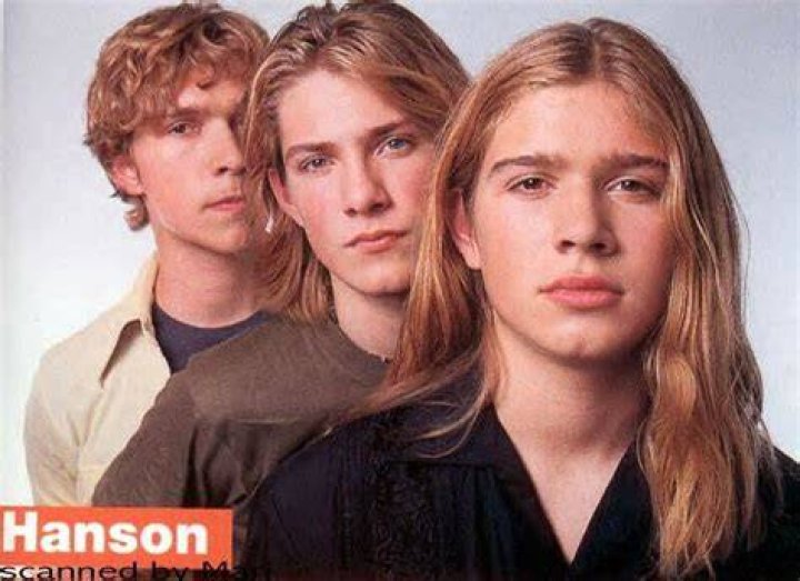 15+ Photos Of The Hanson Brothers After All Of Then Became Dads Small