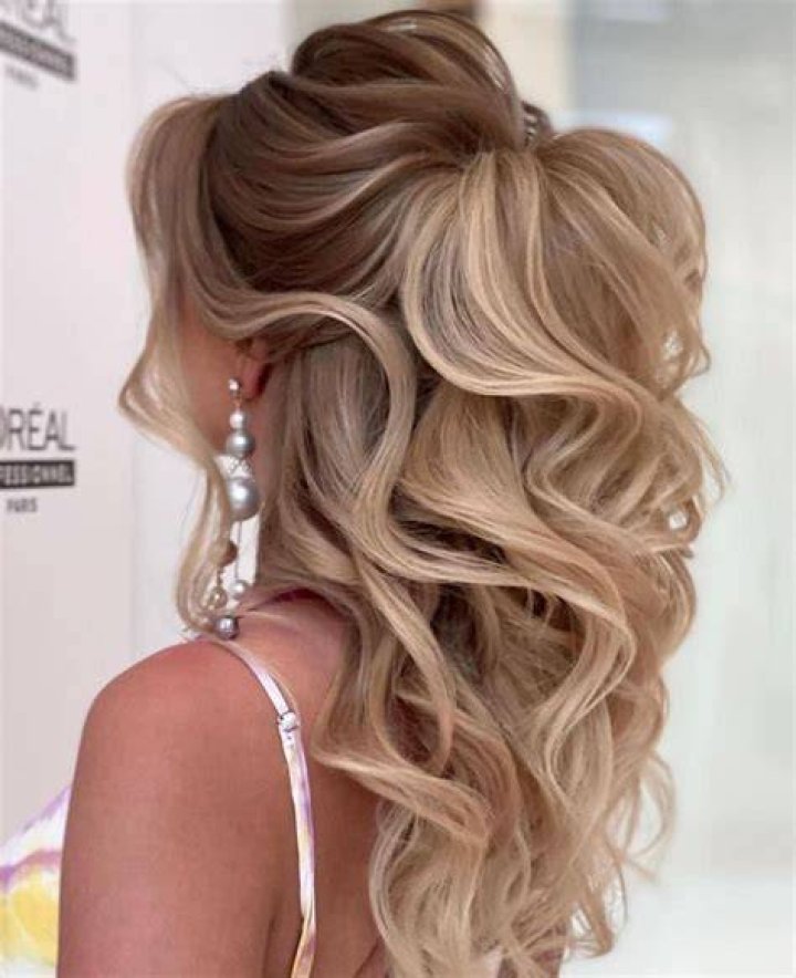 29 Beautiful Half Up Half Down Hairstyles