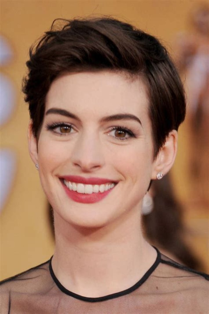 30 Most Beautiful Low Maintenance Haircuts for Women Haircuts
