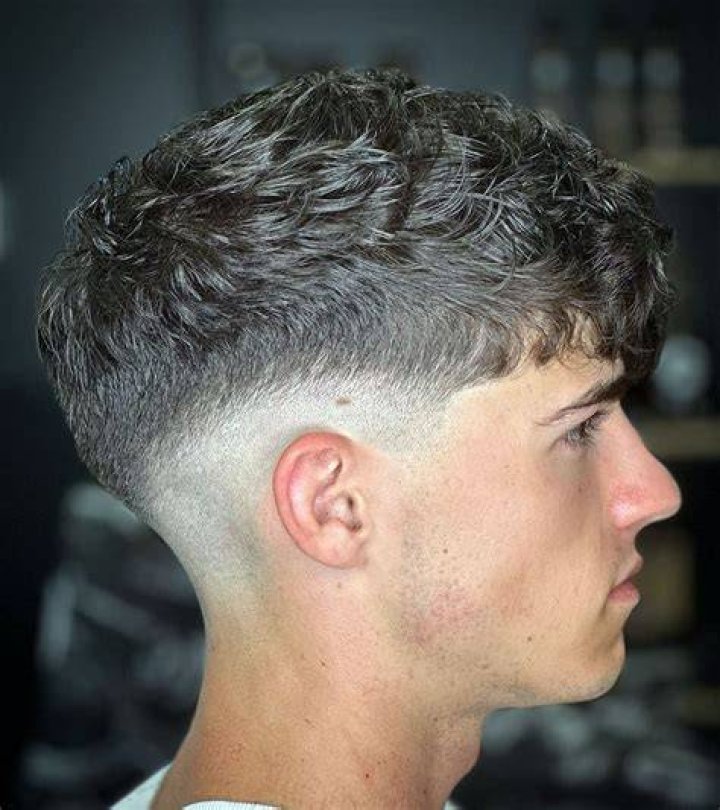 30 Trendy Low Fade Haircuts for Men