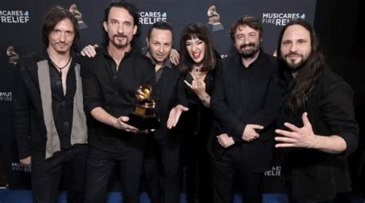 60 eme GRAMMYs AWARDS Bel7 Infos