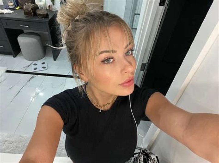 80+ Hot Pictures Of Corinna Kopf Which Will Make You Go Head Over Heels