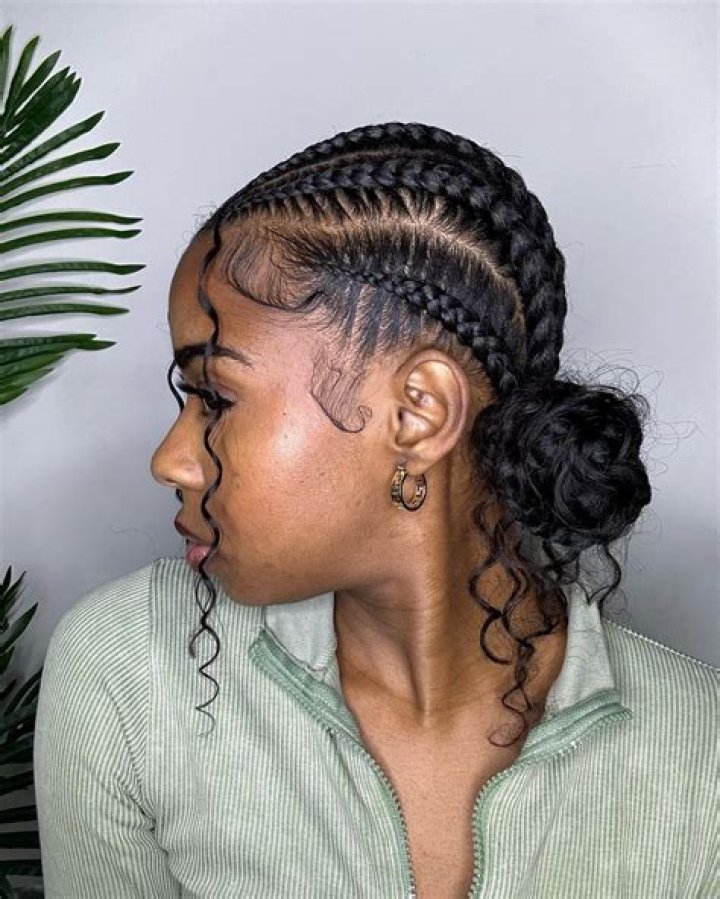 A beautiful cornrow hairstyle will always make you look natural and