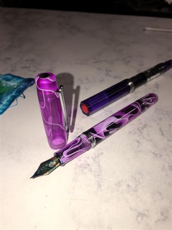 A nice juicy goulet pens nib! r/fountainpens