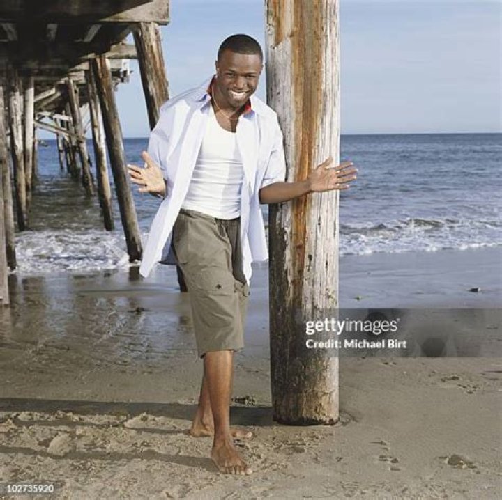 Actor Sean Patrick Thomas poses for a portrait in 2004 in Los