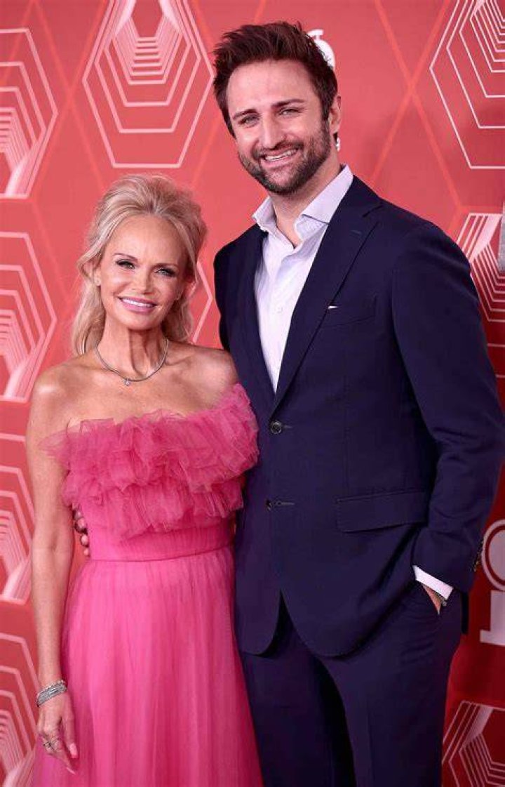 Actress Kristin Chenoweth Shares Her Adoption Story God Updates