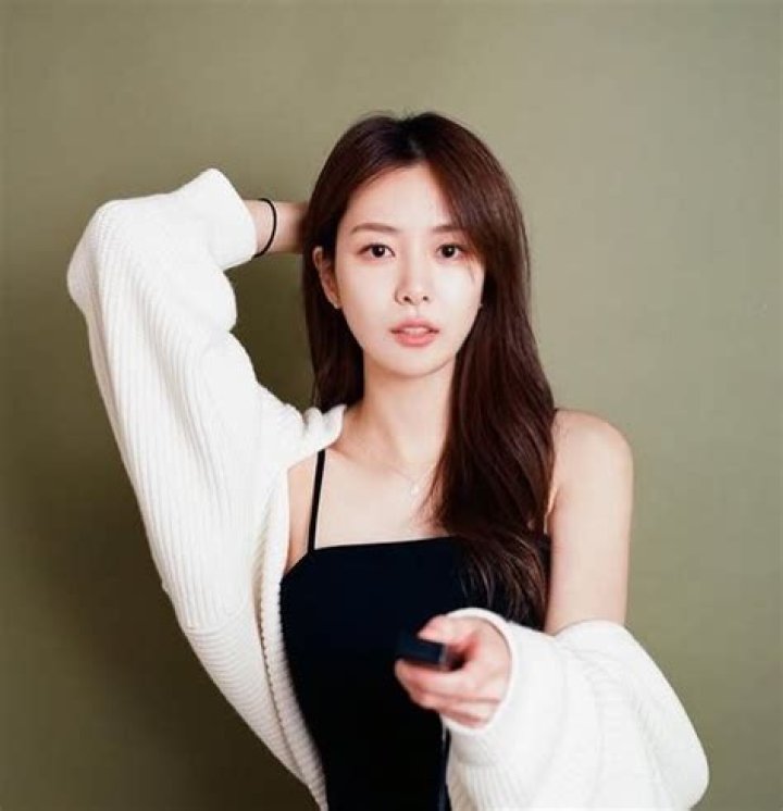 Actress Song Da Eun From &ldquo;Heart Signal 2&rdquo; Allegedly Had A Big Role In