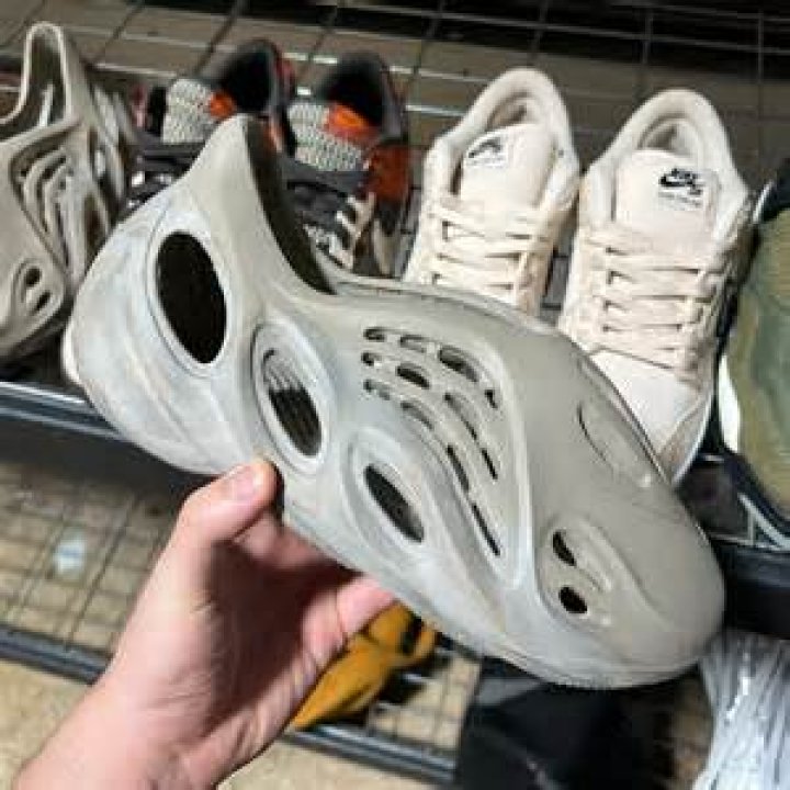 Adidas Yeezy Foam Runner at Rs 950/piece Laxmipura Vadodara ID