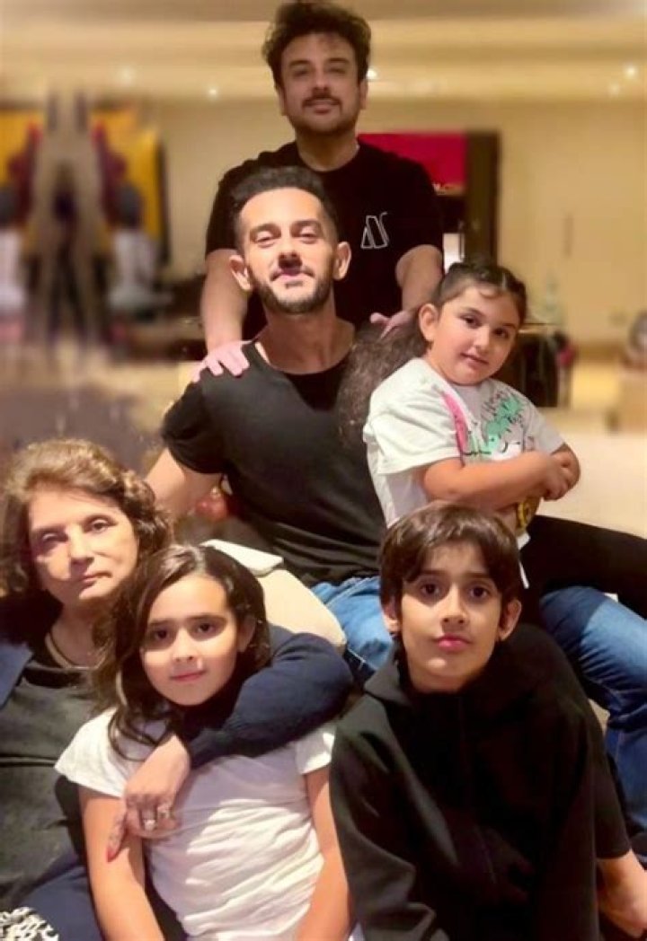 Adnan Januzaj Family Wife, Children, Parents, Siblings