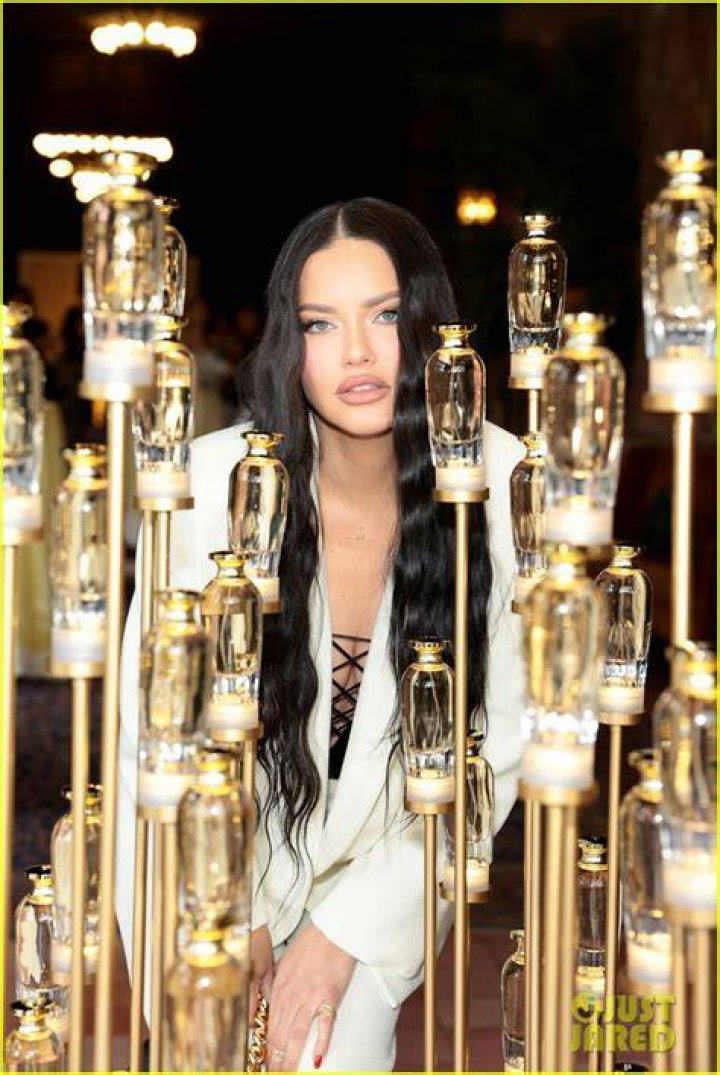 Adriana Lima Celebrates Launch of Victoria's Secret's New Heavenly