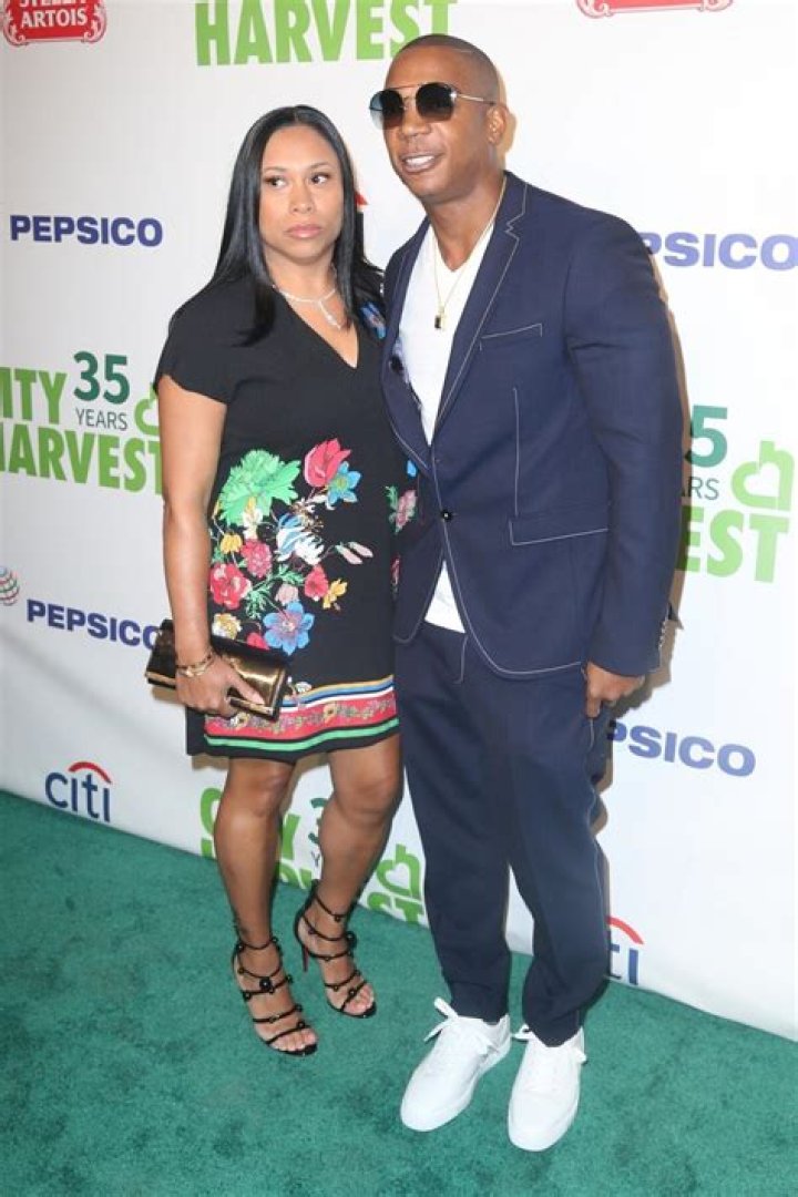 Aisha Atkins et sa femme Ja Rule au 35e gala annuel City Harvest &agrave; New