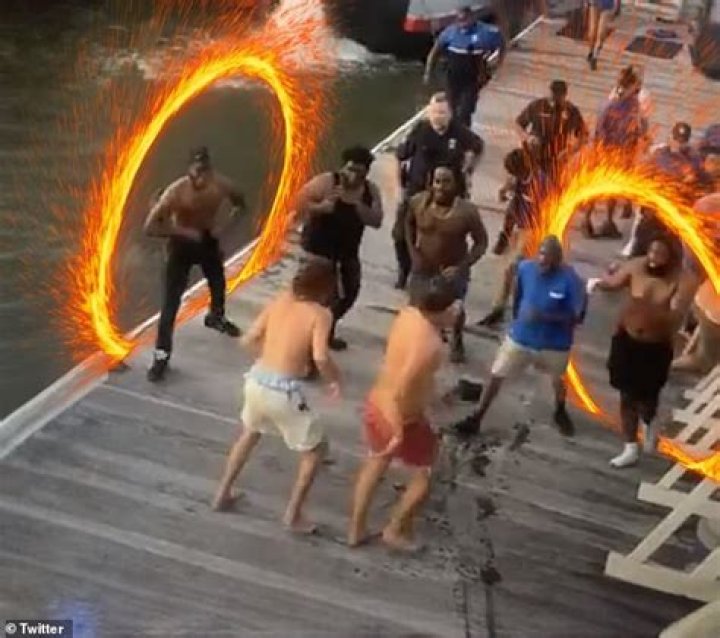 Alabama boat fight Hilarious steamboat brawl parodies emerge on social