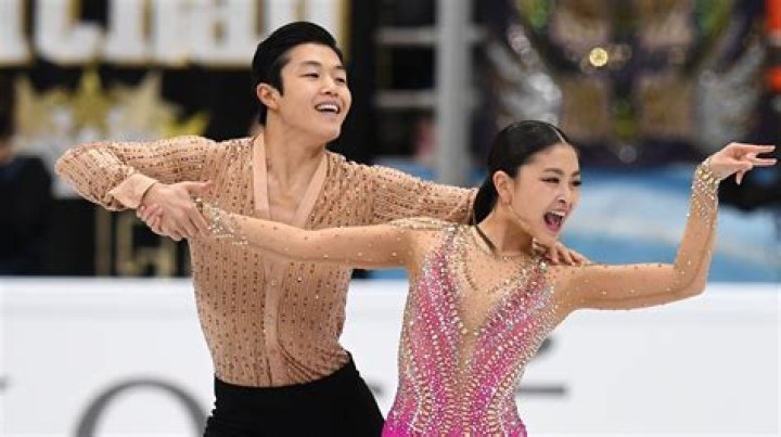 Alex and Maia Shibutani Are Locked in a SocialMedia Battle Figure