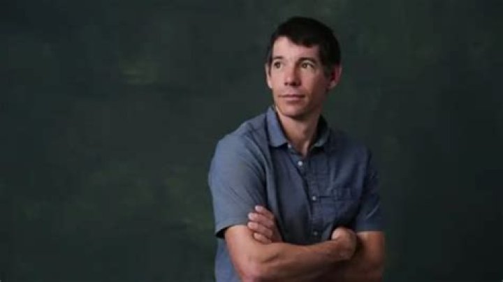 Alex Honnold Bio, Wiki, Age, Big Walls, Alone on the Wall, Books, Movies,