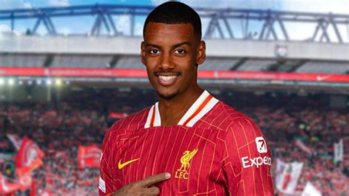 Alexander Isak Ethnicity, Nationality, Who Are His Parents? Net Worth