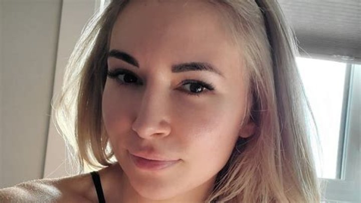Alinity Weighs In On Amouranth And Indiefoxx Bans