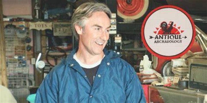 American Pickers star Mike Wolfe's girlfriend Leticia Cline says she's