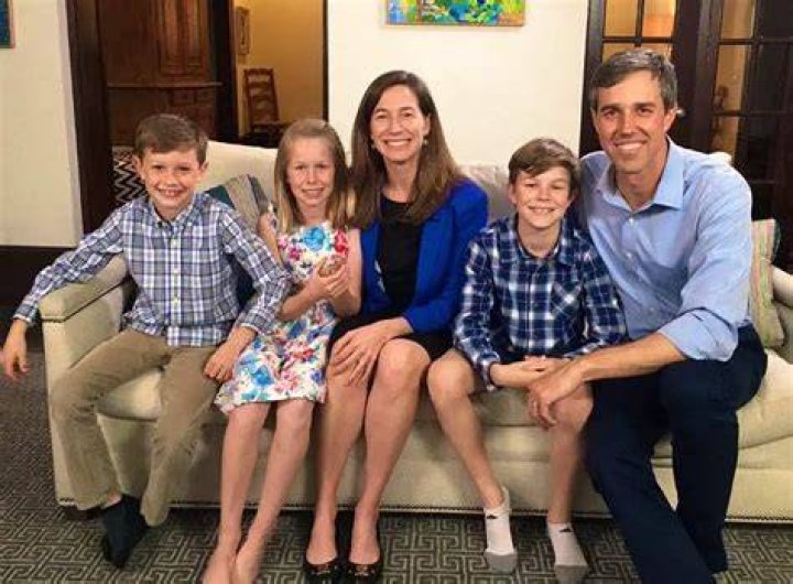 Amy Hoover Sanders Wiki (Beto O'Rourke's Wife), Bio, Age, Height, Net