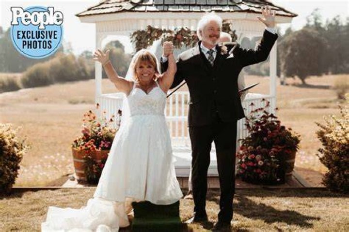 Amy Roloff Marries Chris Marek See the Photos! Join the Celebration