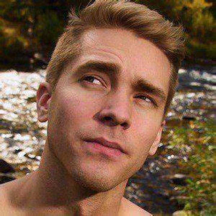 Andrew Neighbors (andrewgoesplaces) Happy wednesday, Photo, Andrew