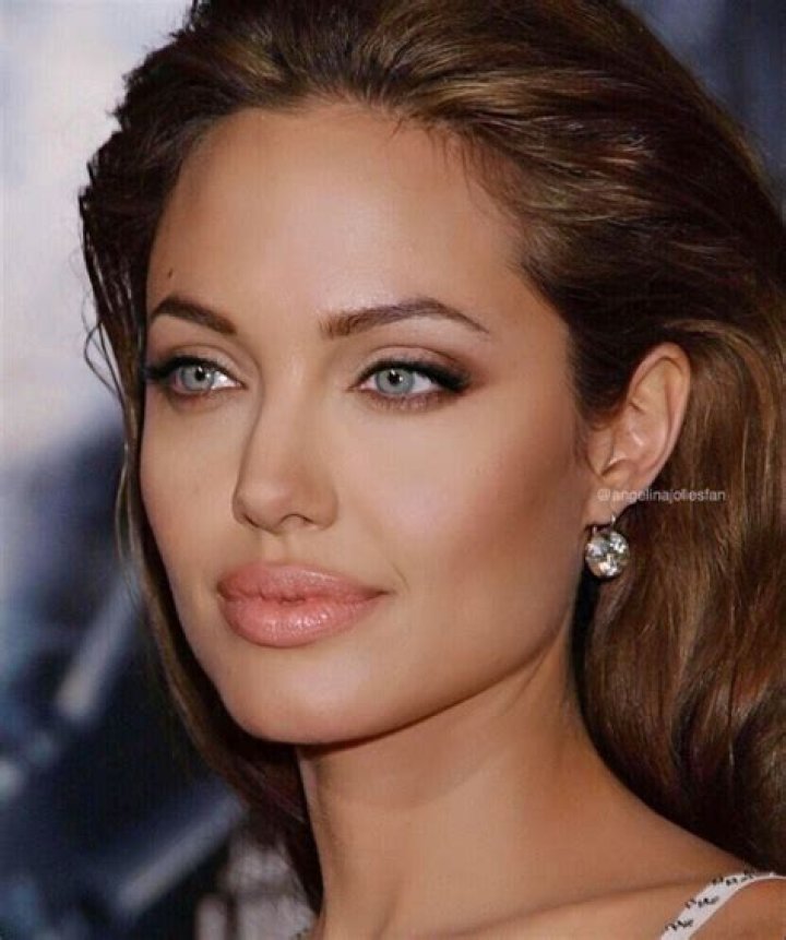 Angelina Jolie Makeup, Angelina Jolie Pictures, Beyonce, Beautiful