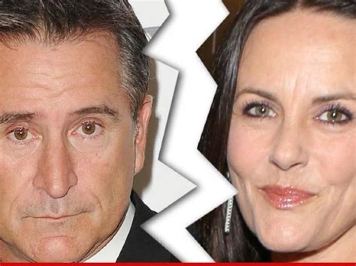 Anthony LaPaglia &Agrave; peine divorc&eacute; et d&eacute;j&agrave; recas&eacute; avec une de