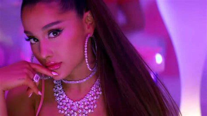 Ariana Lee Bonfiglio Girlfriend Did the TikTok Star Break up? OtakuKart