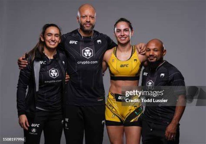 Ariane Lipski an experienced UFC beast in the body of a beauty