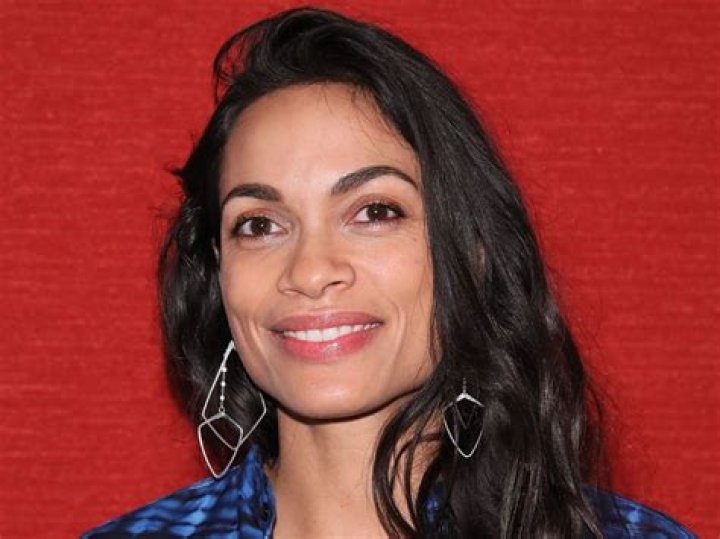 Arriba 55+ imagen rosario dawson ethnic background Thcshoanghoatham