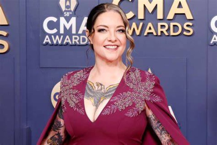 Ashley McBryde's Weight Loss Journey About Her Marriage, Age, Career
