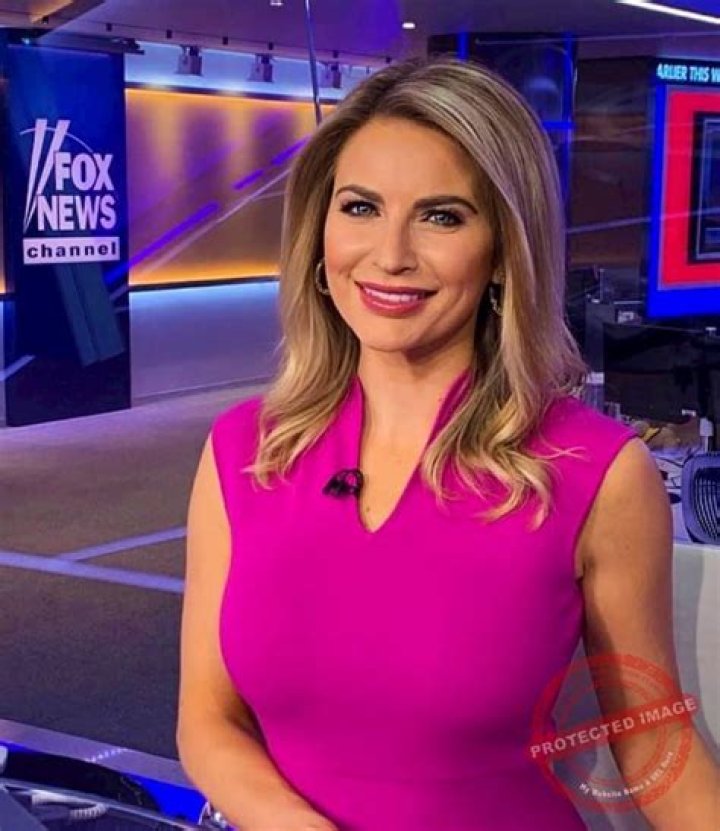 Ashley Strohmier&rsquo;s bio age, Fox News, birthday, parents, salary