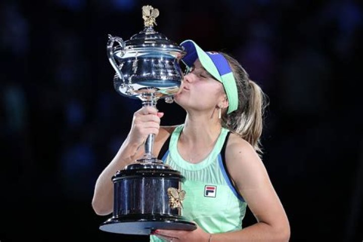 Australian Open 2020 Sofia Kenin's father Alexander goes viral Yahoo