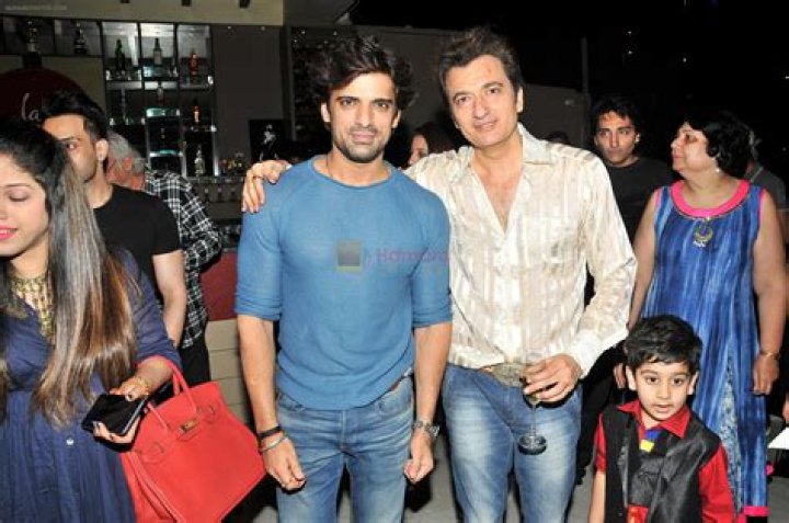 Avinash Wadhawan & his son Samraat Wadhawan Birthday Bash on 3rd Nov
