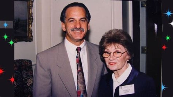 Barry Gettleman Facts about Estelle Getty's son Dicy Trends