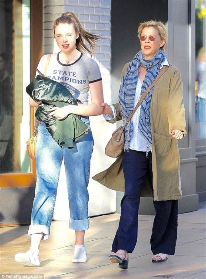 Bening bonds with teen daughter Ella at The Grove Daily Mail