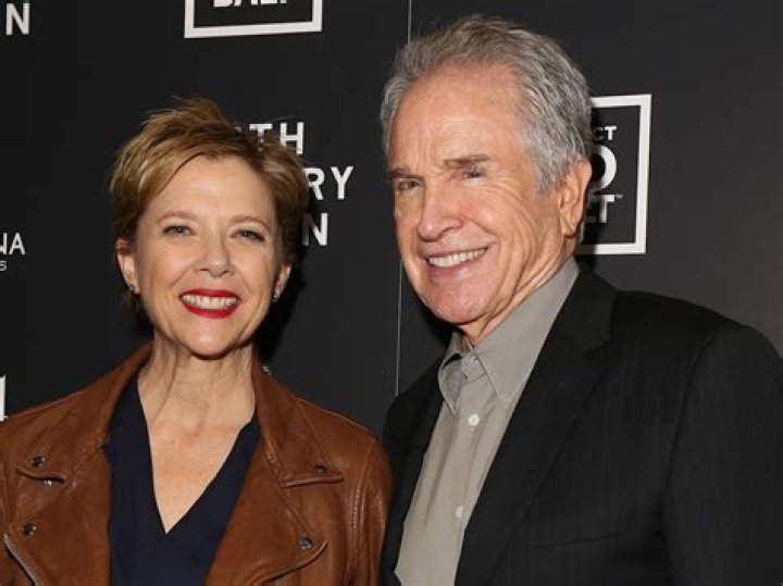 Bening Photostream Famous couples, bening, Hollywood