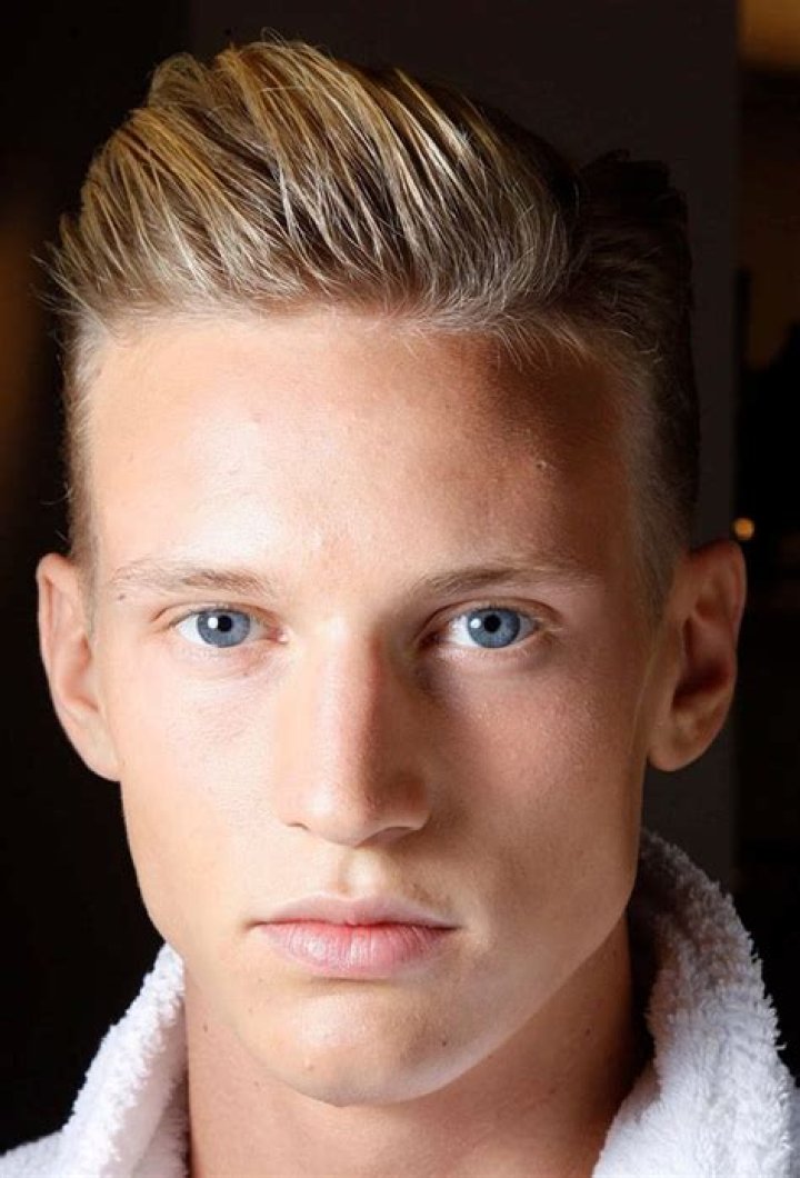 Best Hairstyles for Blonde Men The Best Mens Hairstyles & Haircuts