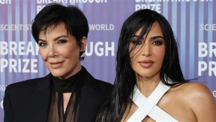 Bestie Goals Kim Kardashian and Lala look amazing as they paint the