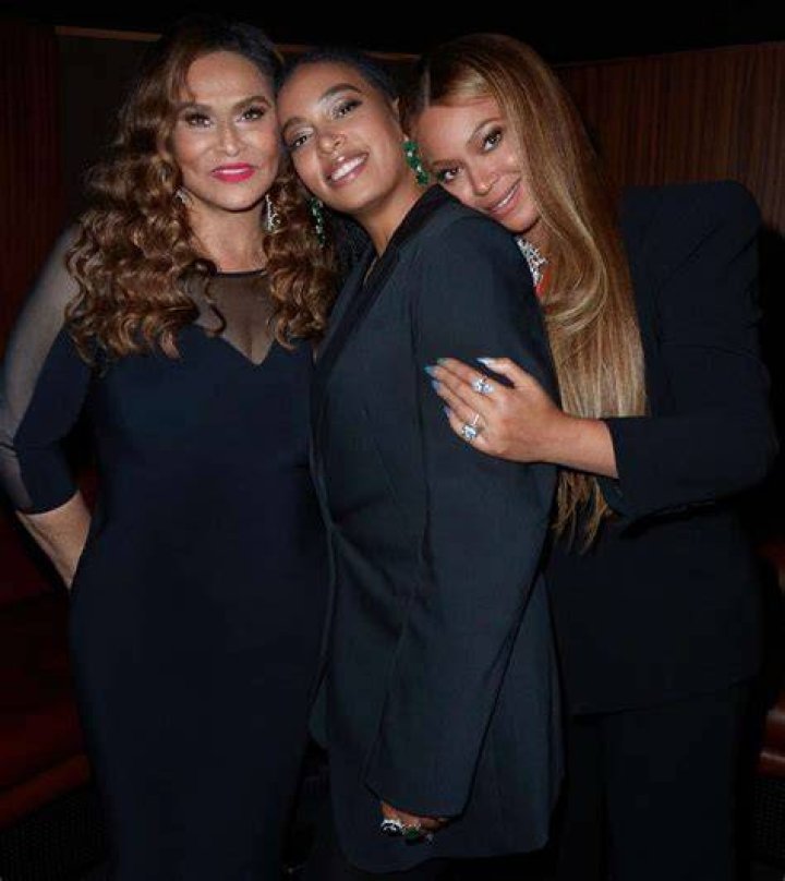 Beyonc&eacute; Has More Siblings Than You Realize