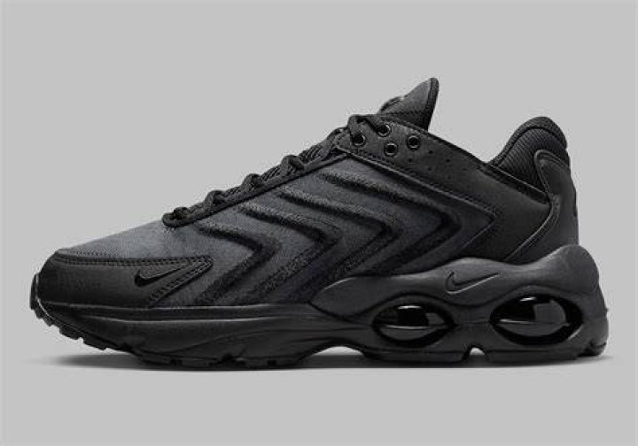Black Nike Air Max TW JD Sports Ireland