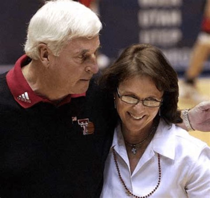 Bob Knight Wife Karen Vieth Edgar Bio, Wiki, Net Worth, Husband