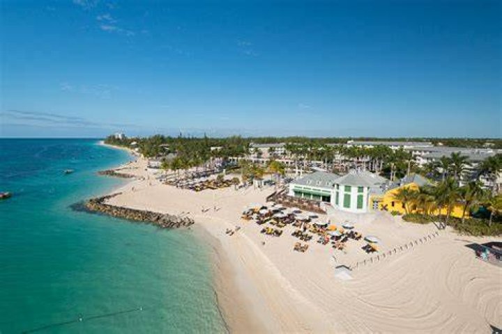 Book Memories Grand Bahama Beach Resort AllInclusive in Freeport
