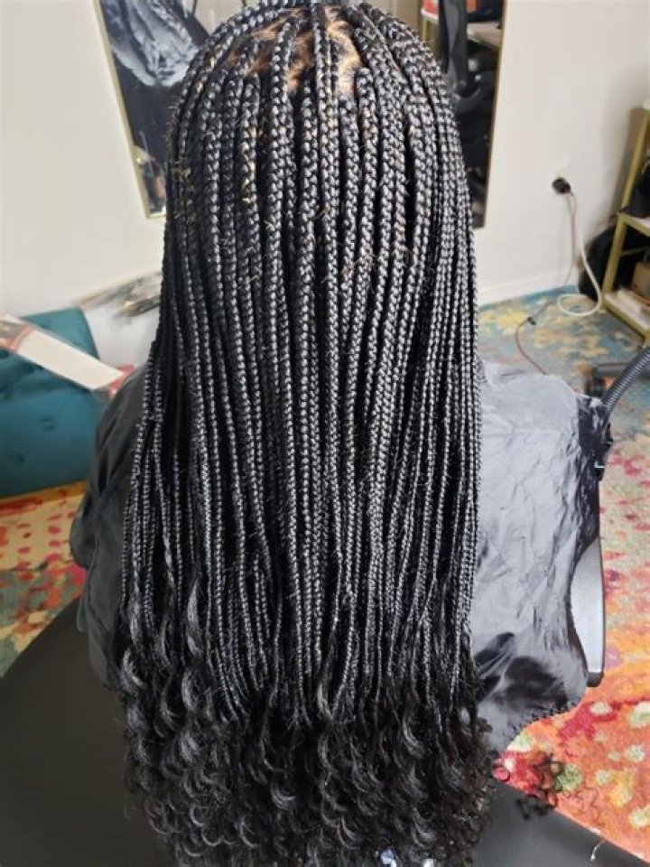 Box braids with curled ends. longboxbraids Braids with curls, Box