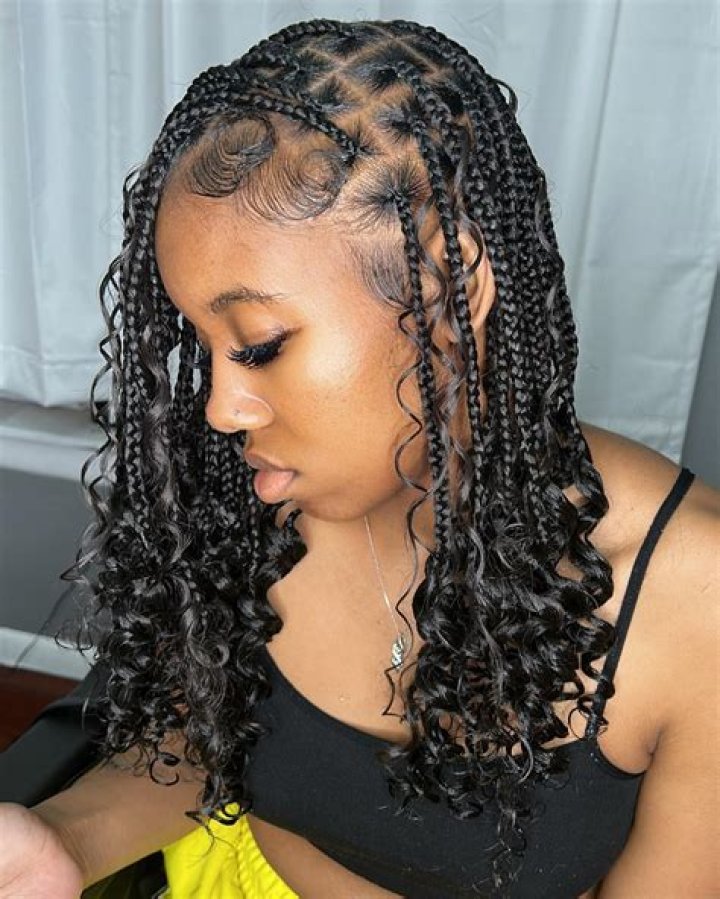 boxbraidshairstyles Braids with curls, Box braids hairstyles, Box