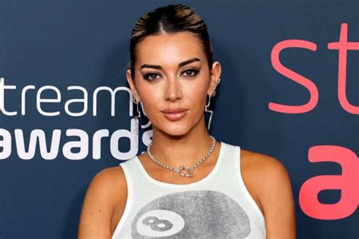 Brianna Chickenfry Laughs Off Haters Criticizing Her Romance with Zach