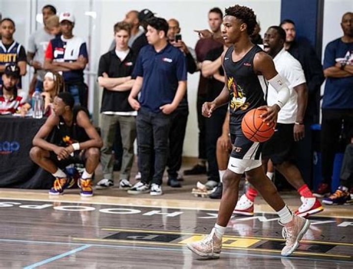 Bronny James Net Worth How Much Does The Star Kid Earn? Sports Al Dente