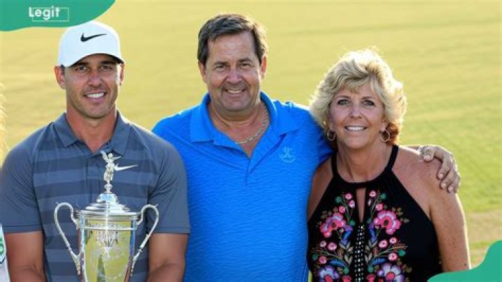 Brooks Koepka family mother, father, brother, girlfriend Familytron