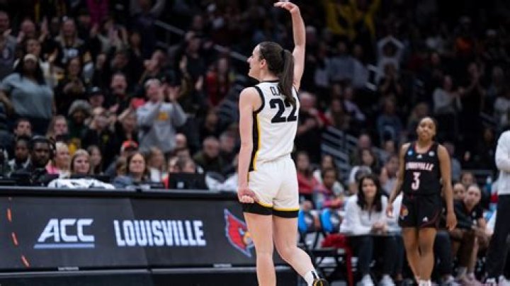 Caitlin Clark Crowned 2023 Naismith Women&rsquo;s Player of the Year