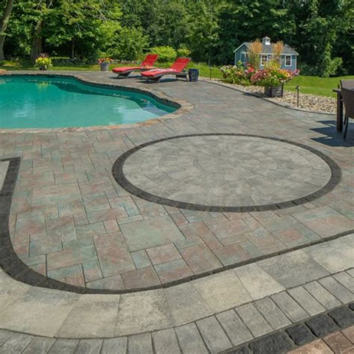 Cambridge Pavers Mr Mulch of Seaford